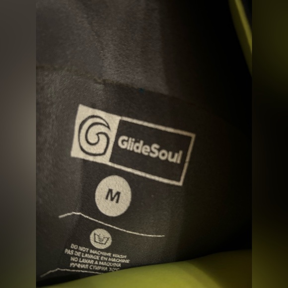 Blue and Yellow women’s wet suit - Picture 3 of 4